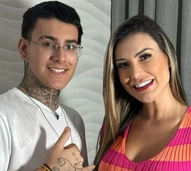 Andressa Urach e o filho Arthur