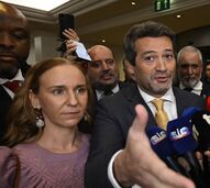 Dina, ao lado de André Ventura, interrompe vida pessoal para apoiar líder do Chega