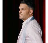 Isabel Figueira, Mickael Carreira