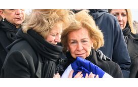 Desconsolo e desamparo! Os dias negros da rainha Sofia que hoje é uma mulher (ainda mais) triste e sozinha 