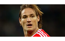 22 anos de saudade! Noite de emoções no estádio da Luz por causa do último sorriso de Miklos Fehér