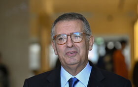 António José Seguro, o novo Presidente da República, à chegada à Assembleia da República