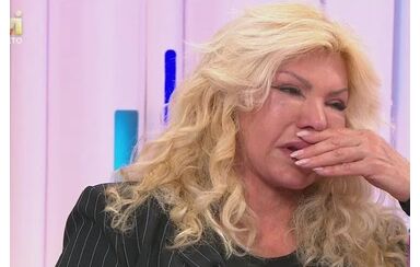 Kina vive dias difíceis após saída de reality show e polémicas