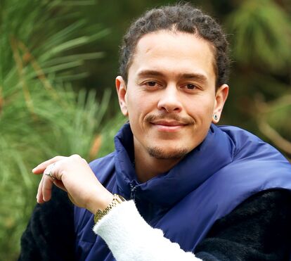 Mãe de Maycon Douglas não aguenta a angústia e a dor: sente-se mal e acaba hospitalizada