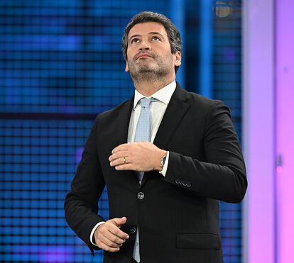 A vida díspar de André Ventura, que quis ser padre, desistiu por amor e hoje protagoniza as grandes polémicas políticas que irritam até a própria mãe