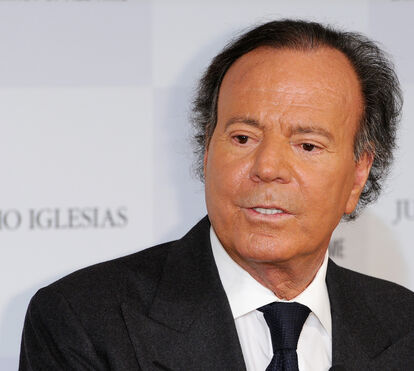 Os relatos sexuais das 'senhoritas' sobre o pesadelo com Julio Iglesias na 'mansão do terror': 'Sentia-me como um objeto, uma escrava'
