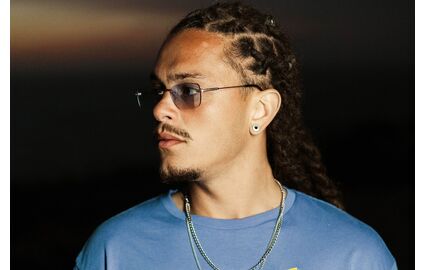 Carro de Maycon Douglas encontrado submerso junto ao farol de São Miguel Arcanjo, na Nazaré