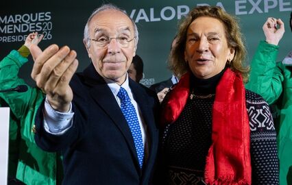 Marques Mendes declara apoio familiar após ato eleitoral