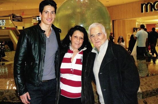 Amiga de Carlos Castro recorda últimos momentos e responsabiliza Renato Seabra