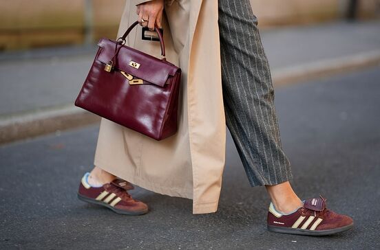 Ténis Adidas em saldo são opção para a nova estação