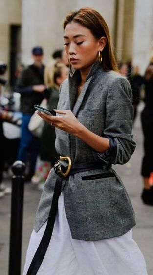 Obrigatório usar: Os 5 acessórios que já fazem furor no 'street style'