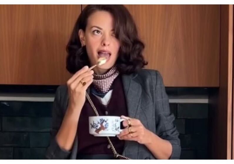 Já ouviu falar em 'Poetcore'? O Pinterest garante que esta será uma das grandes tendências de 2026