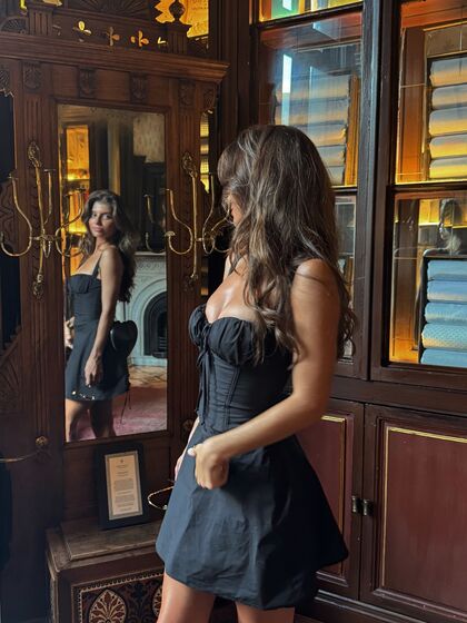 Clara Ramos e Mick Schumacher juntos em Maiorca, na propriedade da família