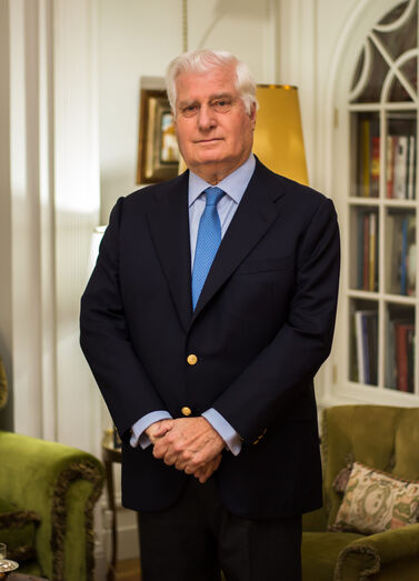  Carlos Fitz-James Stuart, duque de Alba