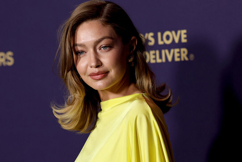 Gigi Hadid marca presença num evento com um visual renovado