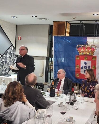 Maria Francisca de Bragança revitaliza a realeza portuguesa.
