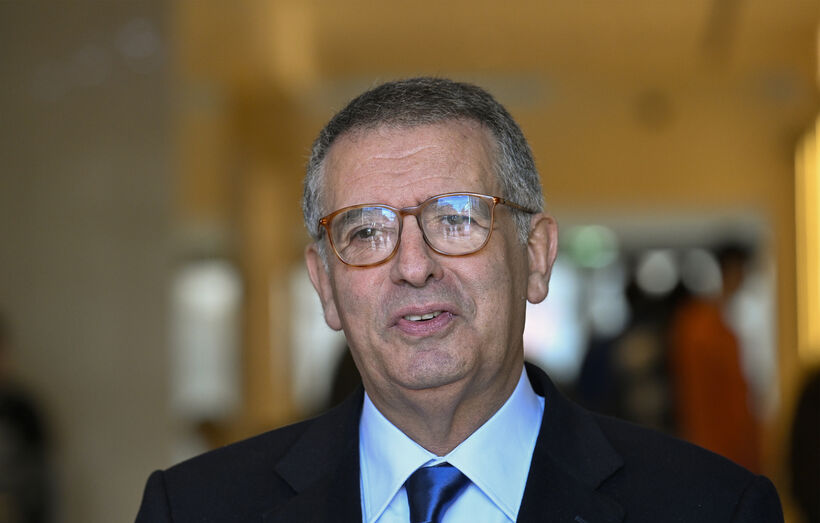 António José Seguro procura apoio para Belém