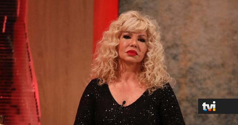 Kina enfrenta polémicas após saída de reality show da TVI e acusações financeiras