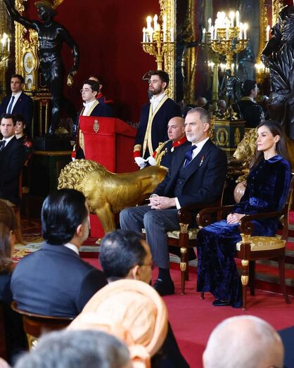 Letizia e Felipe recebem o Corpo Diplomático