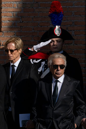 Giancarlo Giammetti, o companheiro de vida de Valentino (à direita)