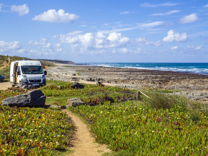 Porto Covo, uma aldeia alentejana com praias de beleza rara, oferece descanso e boa gastronomia