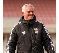 José Mourinho homenageia o filho, José Mário, no seu 26.º aniversário