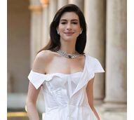 Anne Hathaway