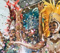 Festa de Carnaval leva ritmos brasileiros ao Intendente, em Lisboa.
