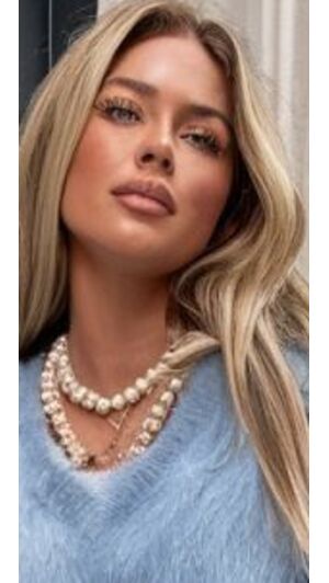 Azul claro! A cor obrigatória para usar em look total ou nas 5 combinações tendência 