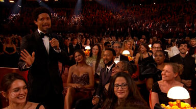 Apresentador dos Grammy imita Trump e faz piada com ida de Nicki Minaj à Casa Branca