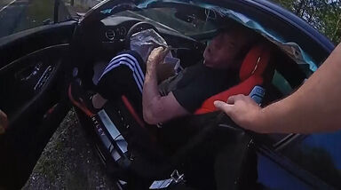 Polícia revela imagens do acidente de carro do ex-presidente da WWE Vince McMahon  