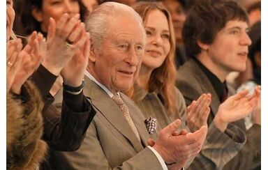 Carlos III na Semana da Moda de Londres, no mesmo dia em que André foi detido