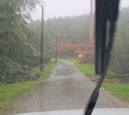 À beira do desastre: condutor filma estrada a ceder em pleno concelho de Coimbra
