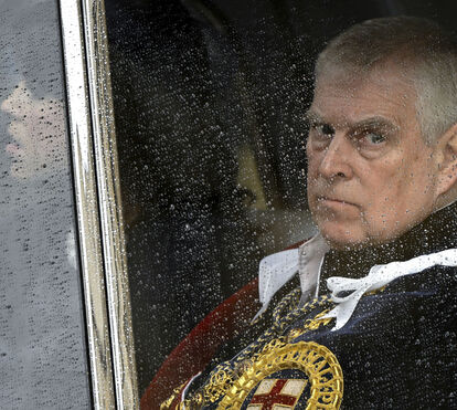 Ex-príncipe André saiu em liberdade depois de ser interrogado