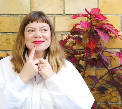 Vem aí um bebé! Capicua volta a viver a felicidade da maternidade aos 44 anos 