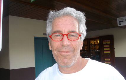 Jeffrey Epstein: professor de matemática, consultor e acusado de crimes financeiros