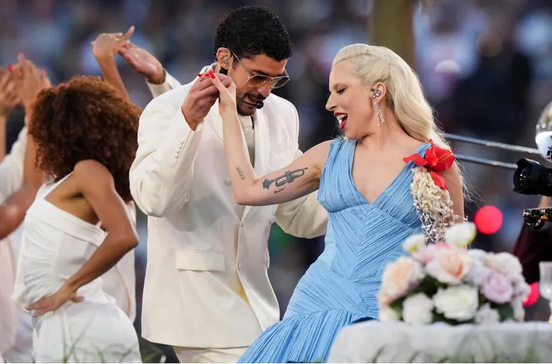 Bad Bunny e Lady Gaga no Super Bowl