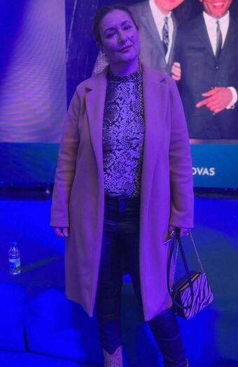 Delfina Cruz surge após a notícia do homicídio da filha, Maria Amaral