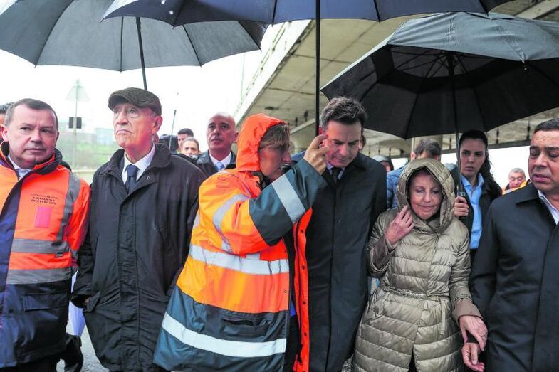 Ana Abrulhosa lidera Coimbra em cheias, evacuações e colapso na A1