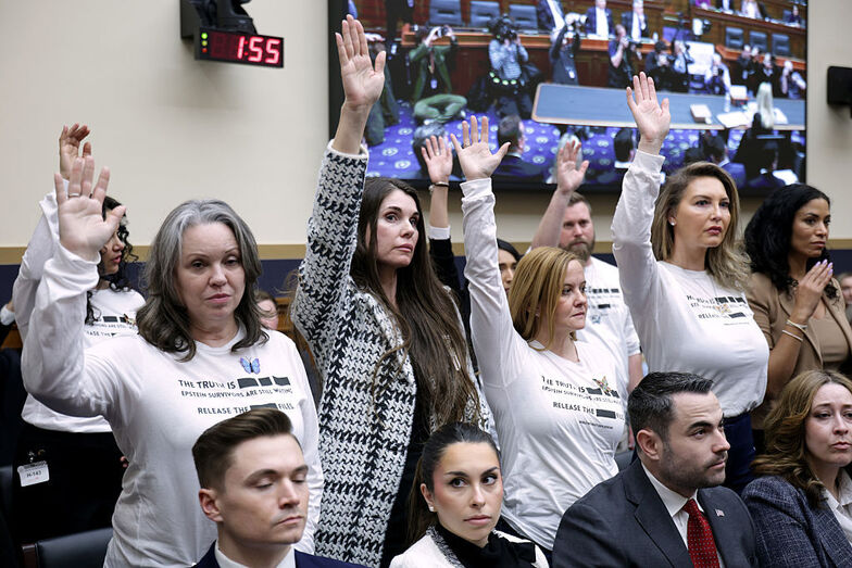 Sobreviventes de Epstein pedem a divulgação de ficheiros secretos