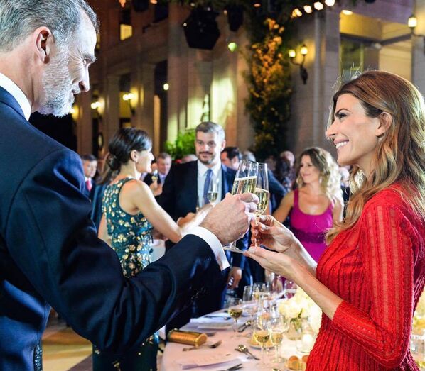 Rei Felipe VI, Juliana Awada