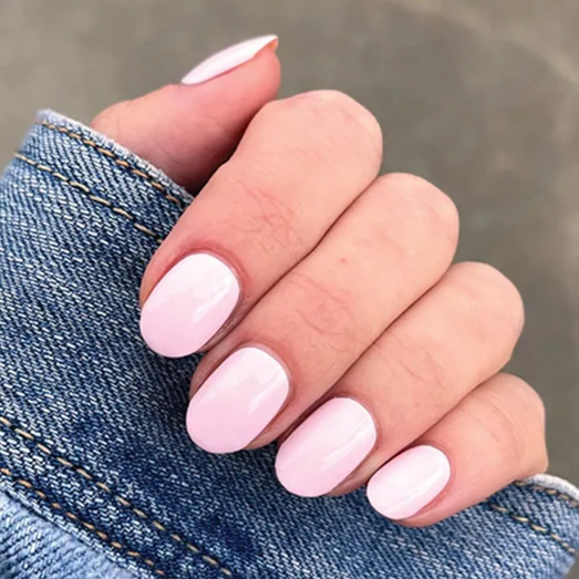 Tendências de manicure para a primavera incluem lilás, pêssego e amarelo.
