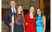 Família Real Espanhola: rei Felipe VI, infanta Sofia, princesa Leonor e rainha Letizia