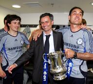 Silvino Louro, antigo guarda-redes do Benfica e adjunto de Mourinho, faleceu aos 67 anos