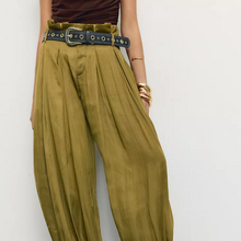 Calças Stradivarius