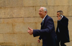 Marcelo Rebelo de Sousa à Saída da Assembleia da República