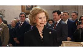 A mais generosa entre a realeza! Rainha Sofia tira dinheiro do próprio bolso para ajudar vítimas do sismo