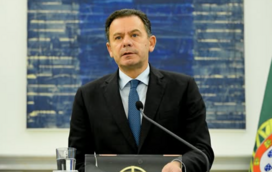 Luís Montenegro vai apresentar queixa contra página de humor e tudo por causa de Donald Trump