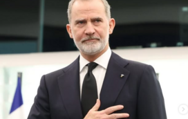 A propósito do escândalo, o rei Felipe Vi tem ou não direito à sua intimidade privada? Os comentadores do 'Noite das Estrelas' tentam encontrar uma resposta