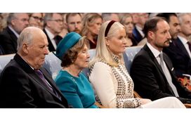 Murro na mesa: a tentativa desesperada do rei Harald V para salvar a coroa norueguesa do terramoto que ameaça a família real
